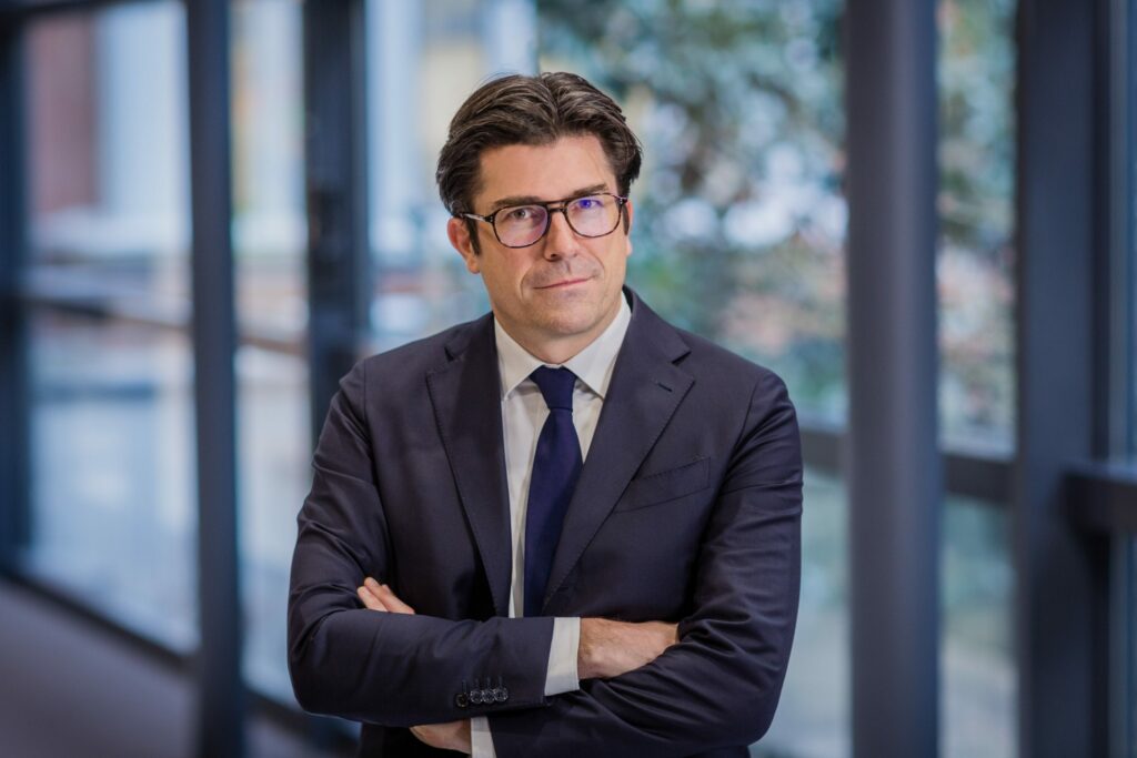 Maître Sébastien de Monès, avocat associé spécialisé en droit du travail